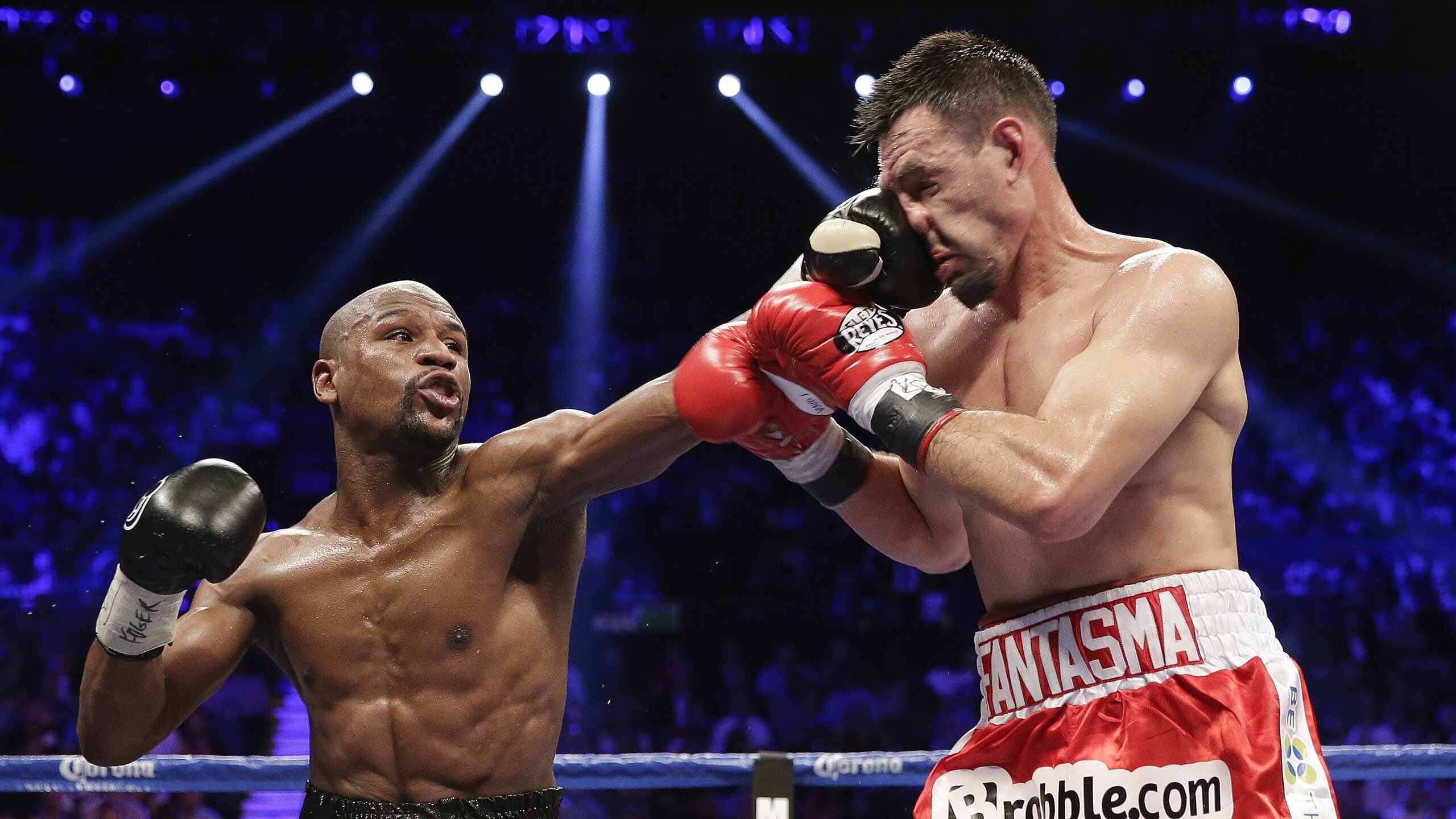 “金牛区城北体育馆：运动舞蹈赛，舞者们用汗水编织精彩的节奏”